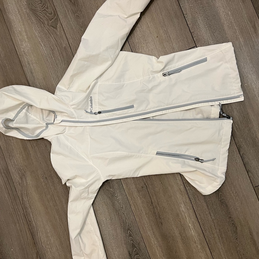 Columbia White Hooded Jacket